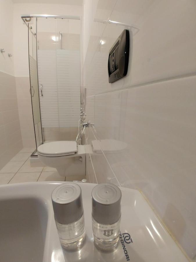 1 2 3 Stella Bed & Breakfast Alghero Dış mekan fotoğraf