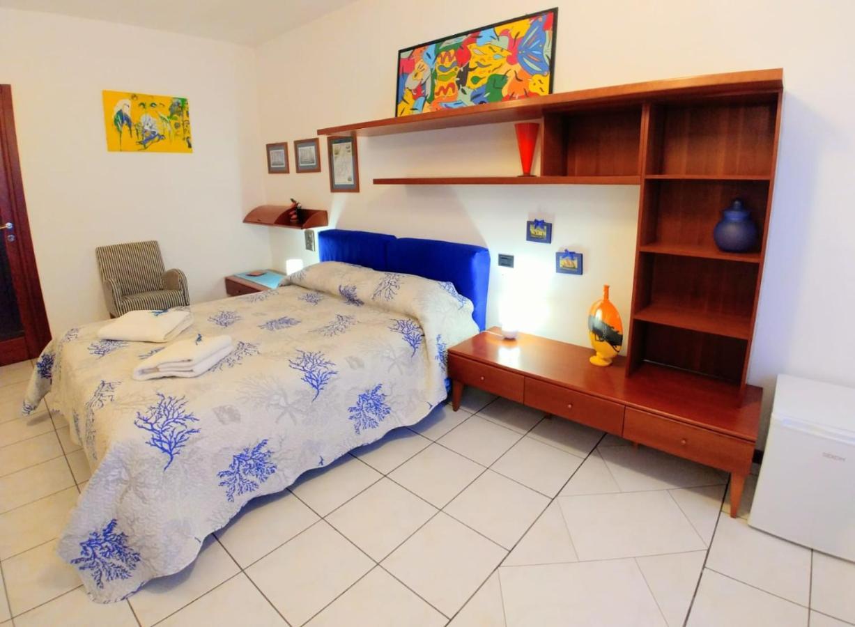 1 2 3 Stella Bed & Breakfast Alghero Dış mekan fotoğraf